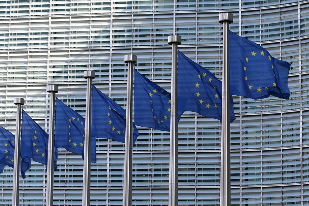 European Commission Initiates €800k Study on How to Best Address 'Bitcoin's Environmental Impact'